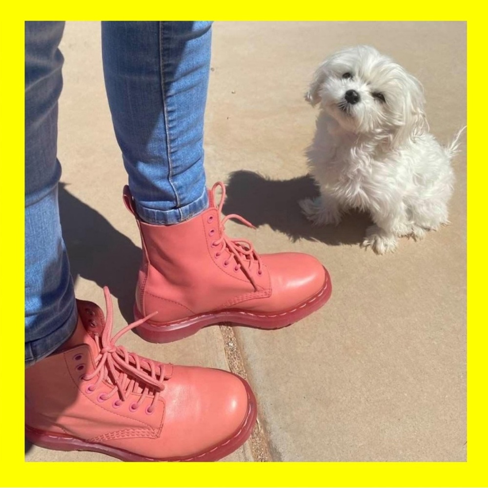 Dr Martens uk5 translucent pink soles 8 eye boots
